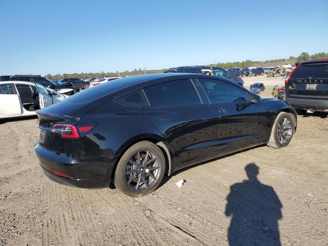  TESLA MODEL 3 2021 Czarny