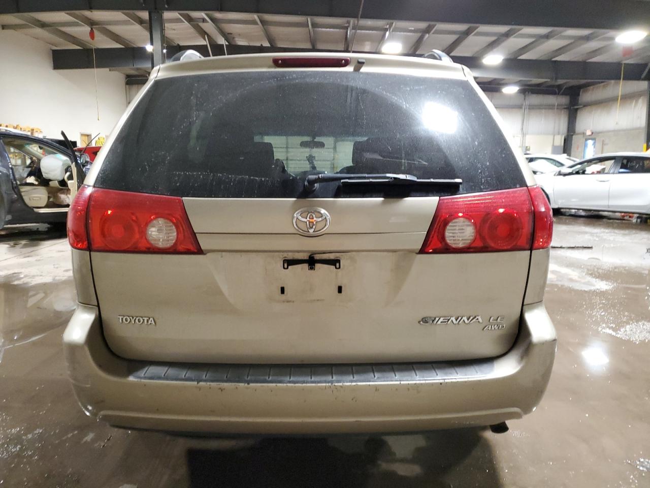 2008 Toyota Sienna - Image 6