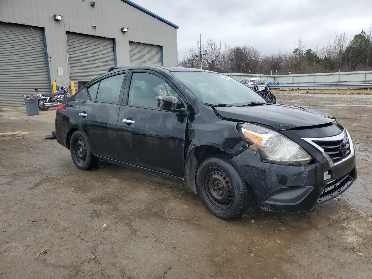 2016 Nissan Versa - Image 4