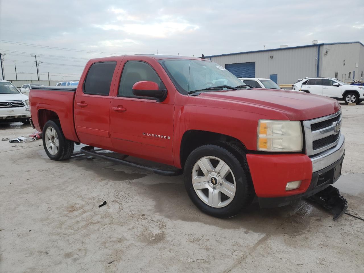 2008 Chevrolet Silverado - Image 4