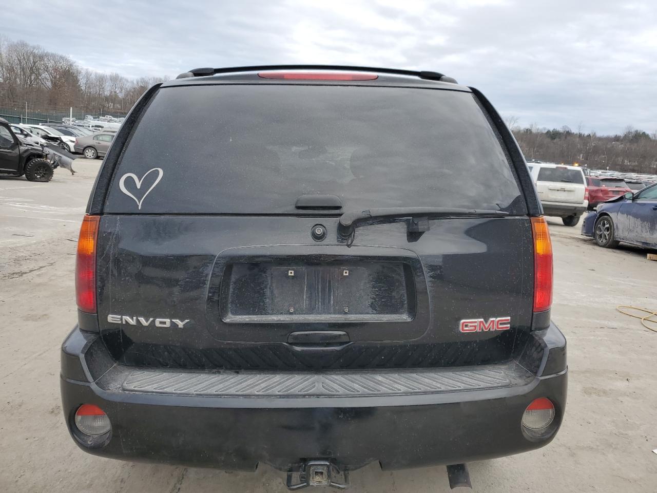 2008 GMC Envoy - Image 6