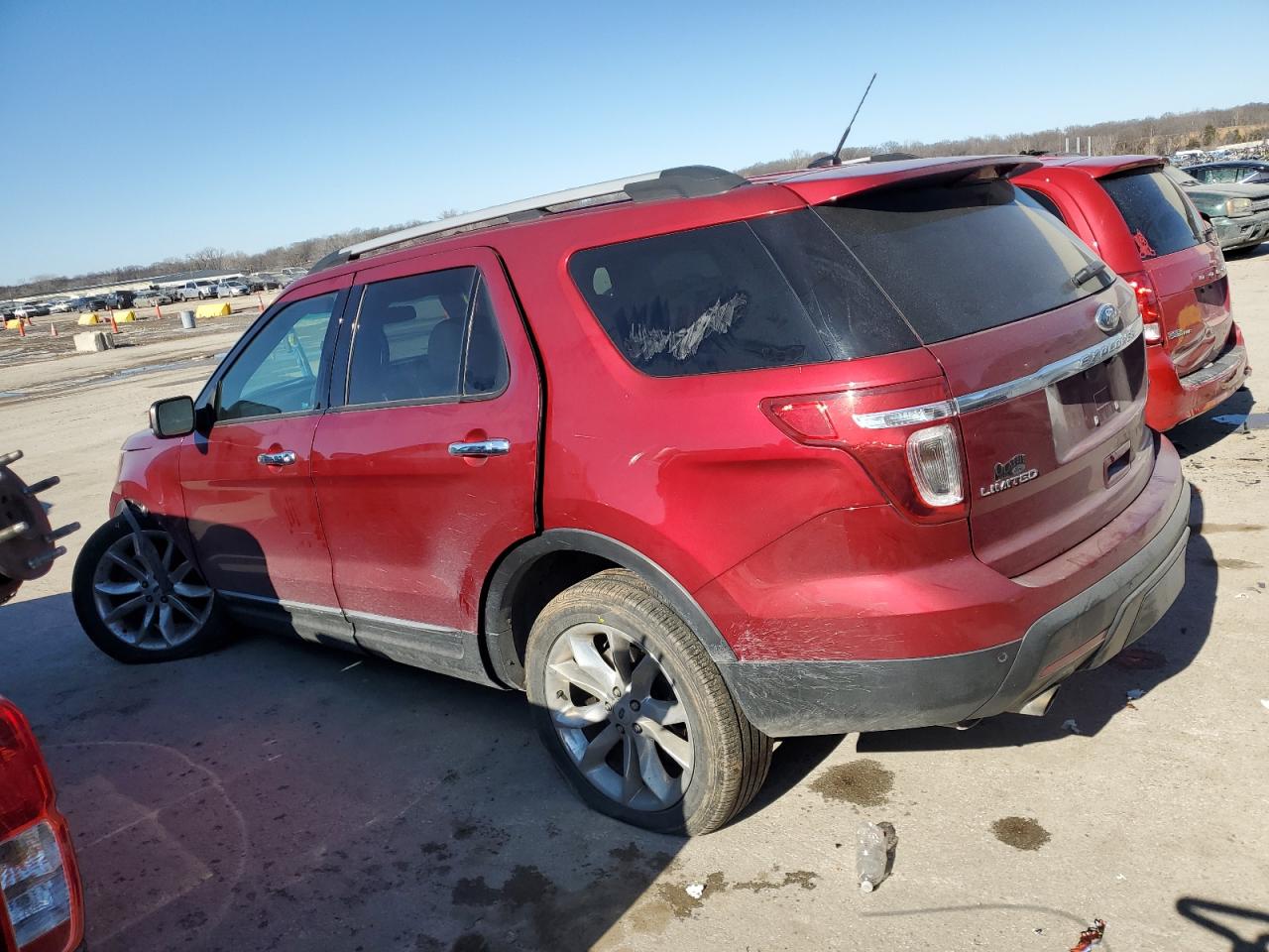 2014 Ford Explorer - Image 2