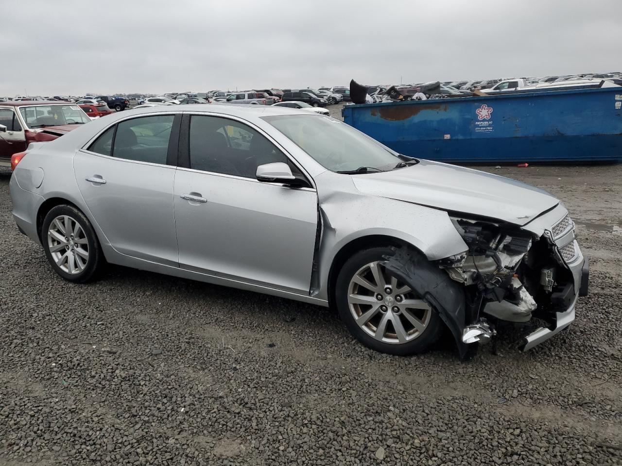 2013 Chevrolet Malibu - Image 4