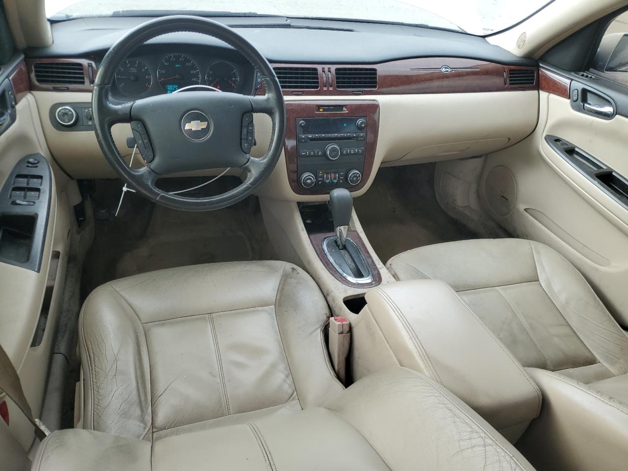 2009 Chevrolet Impala - Image 8