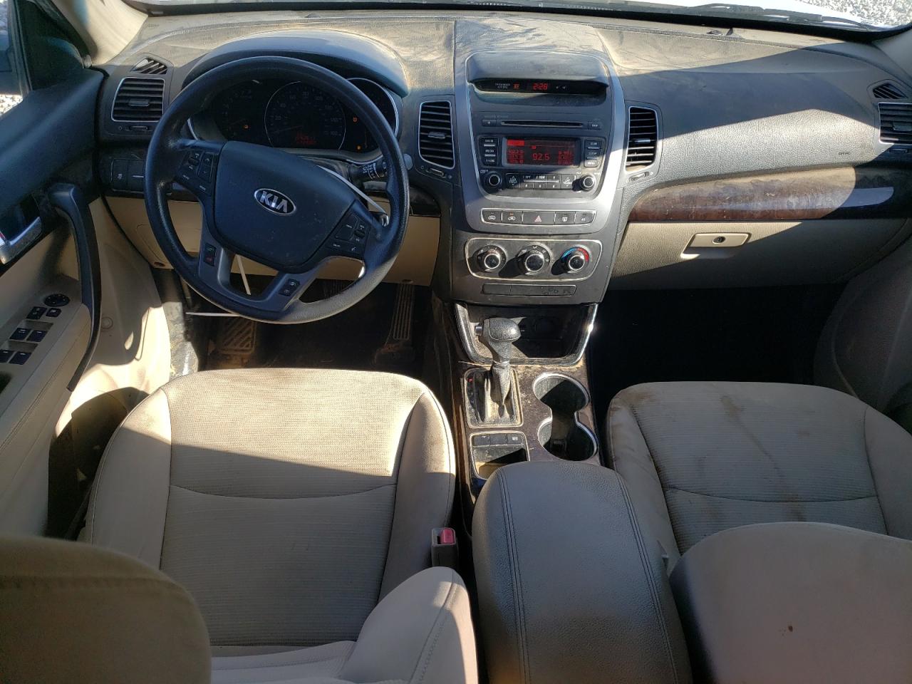 2014 Kia Sorento - Image 8