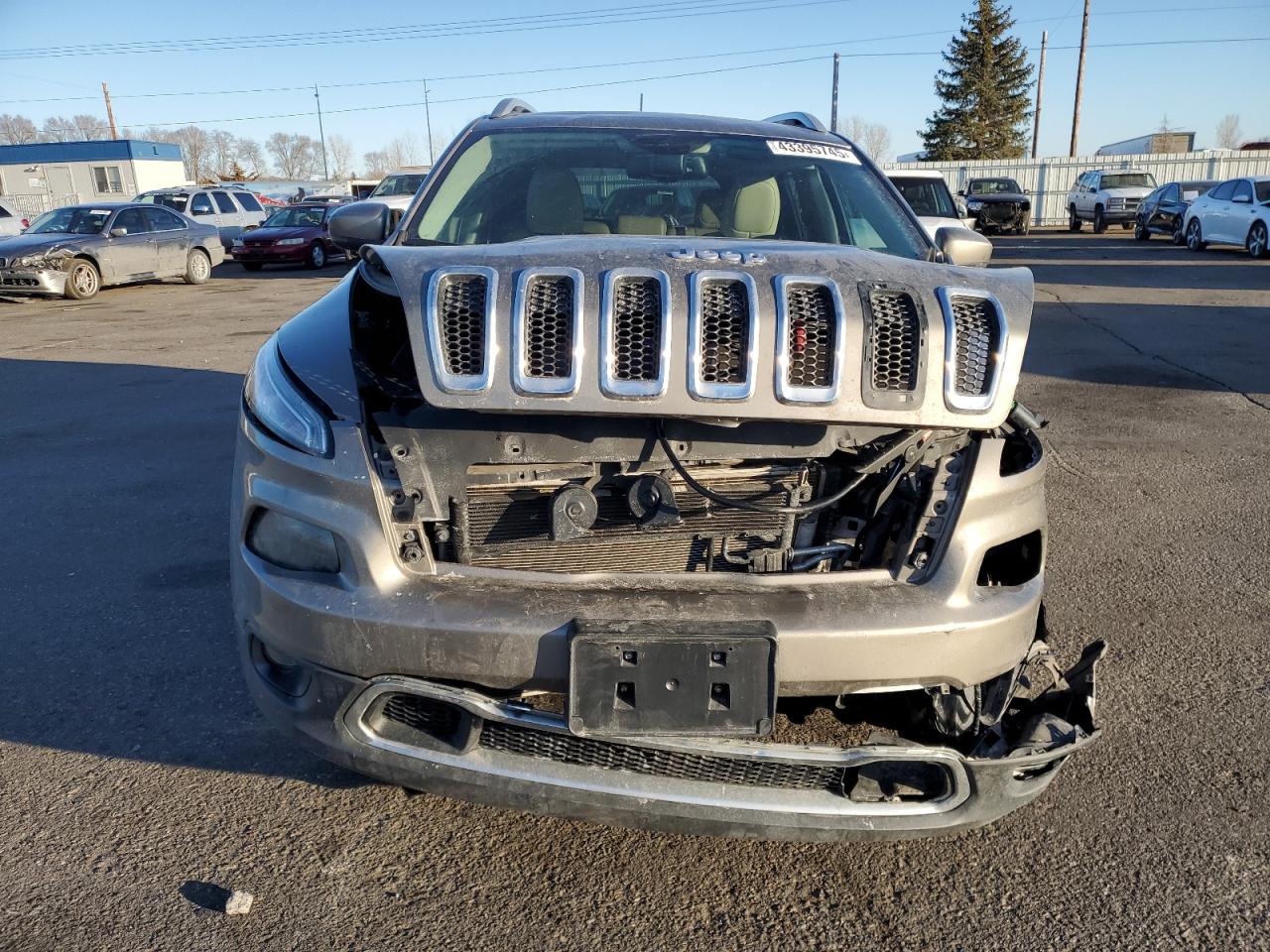 2017 Jeep Grand Cherokee - Image 5