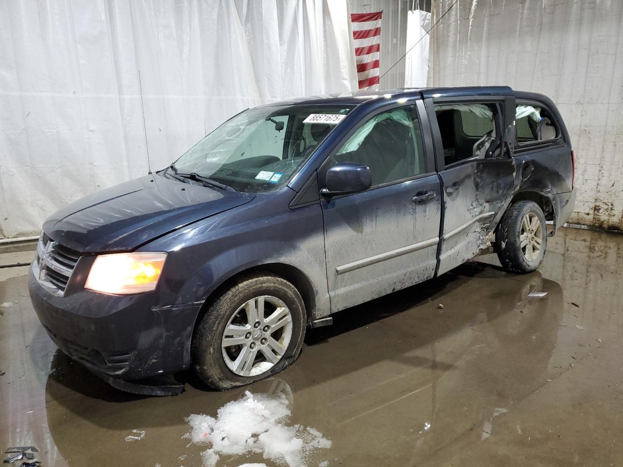 2008 Dodge Caravan - Image 1