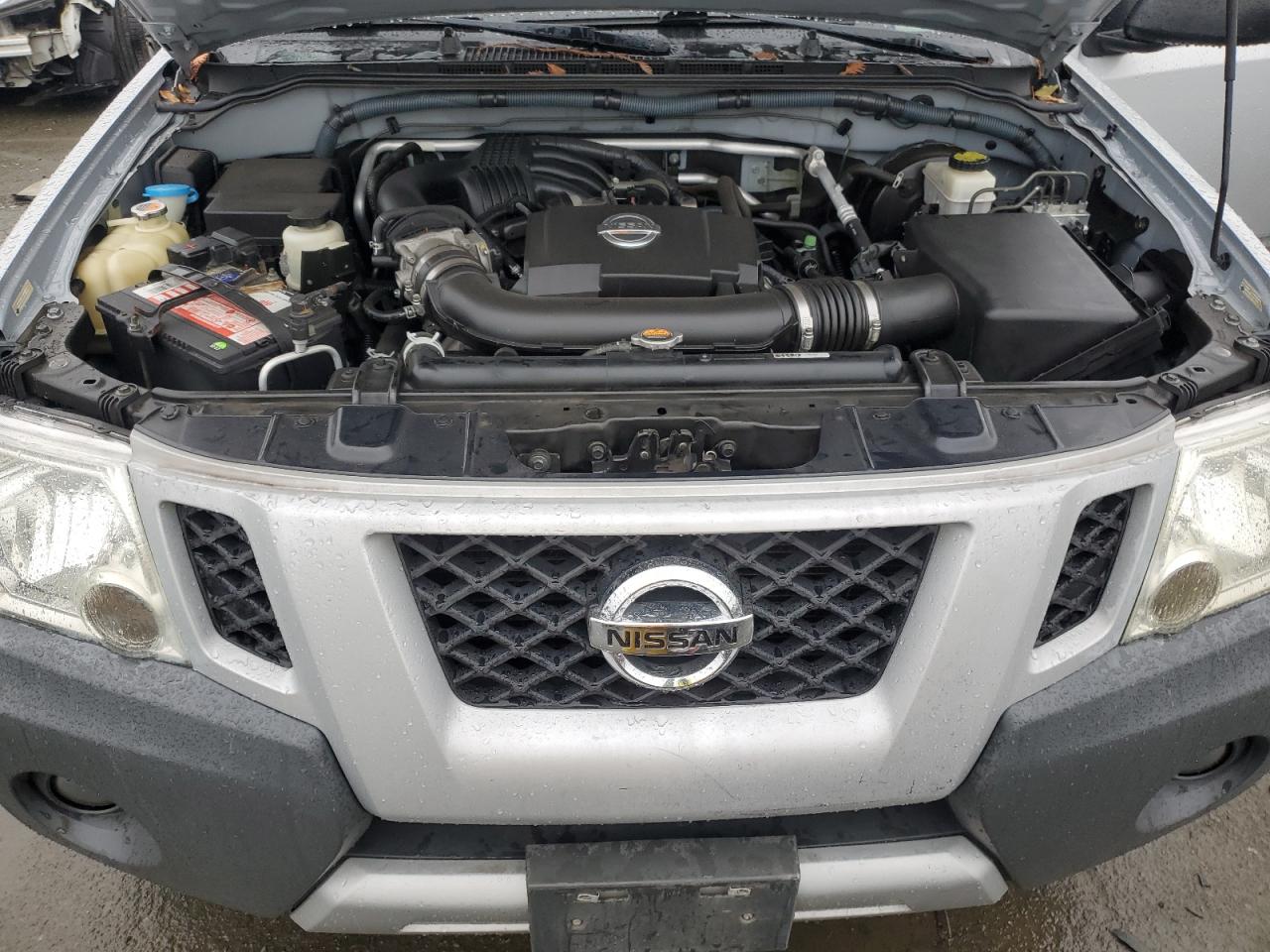 2011 Nissan XTerra - Image 12
