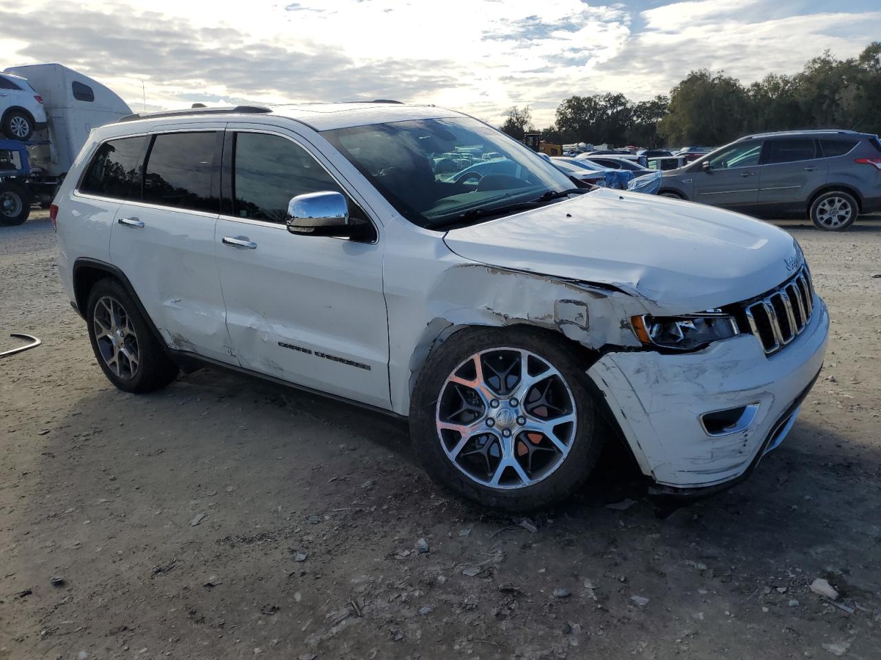 2020 Jeep Grand Cherokee - Image 4
