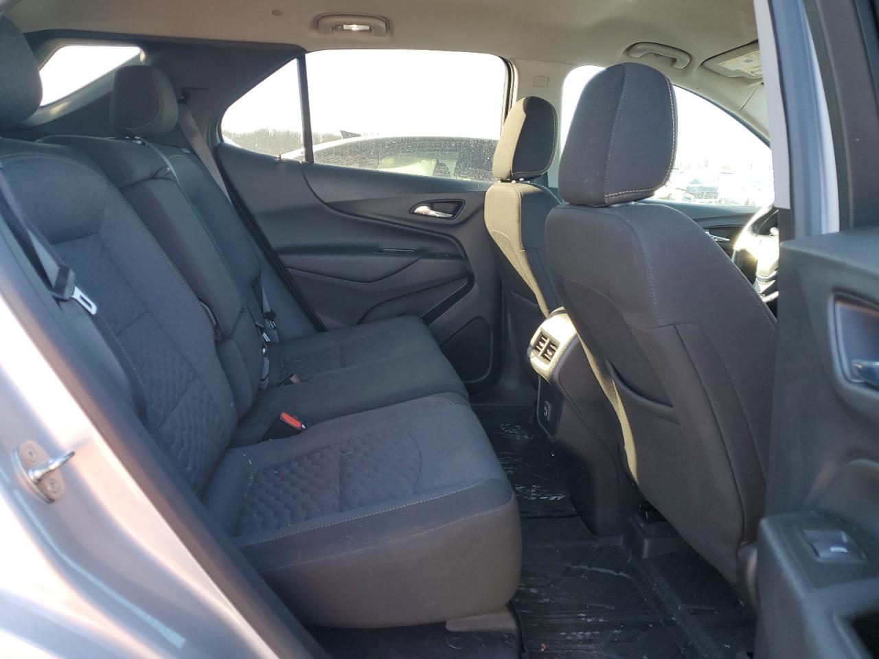 2021 Chevrolet Equinox - Image 10