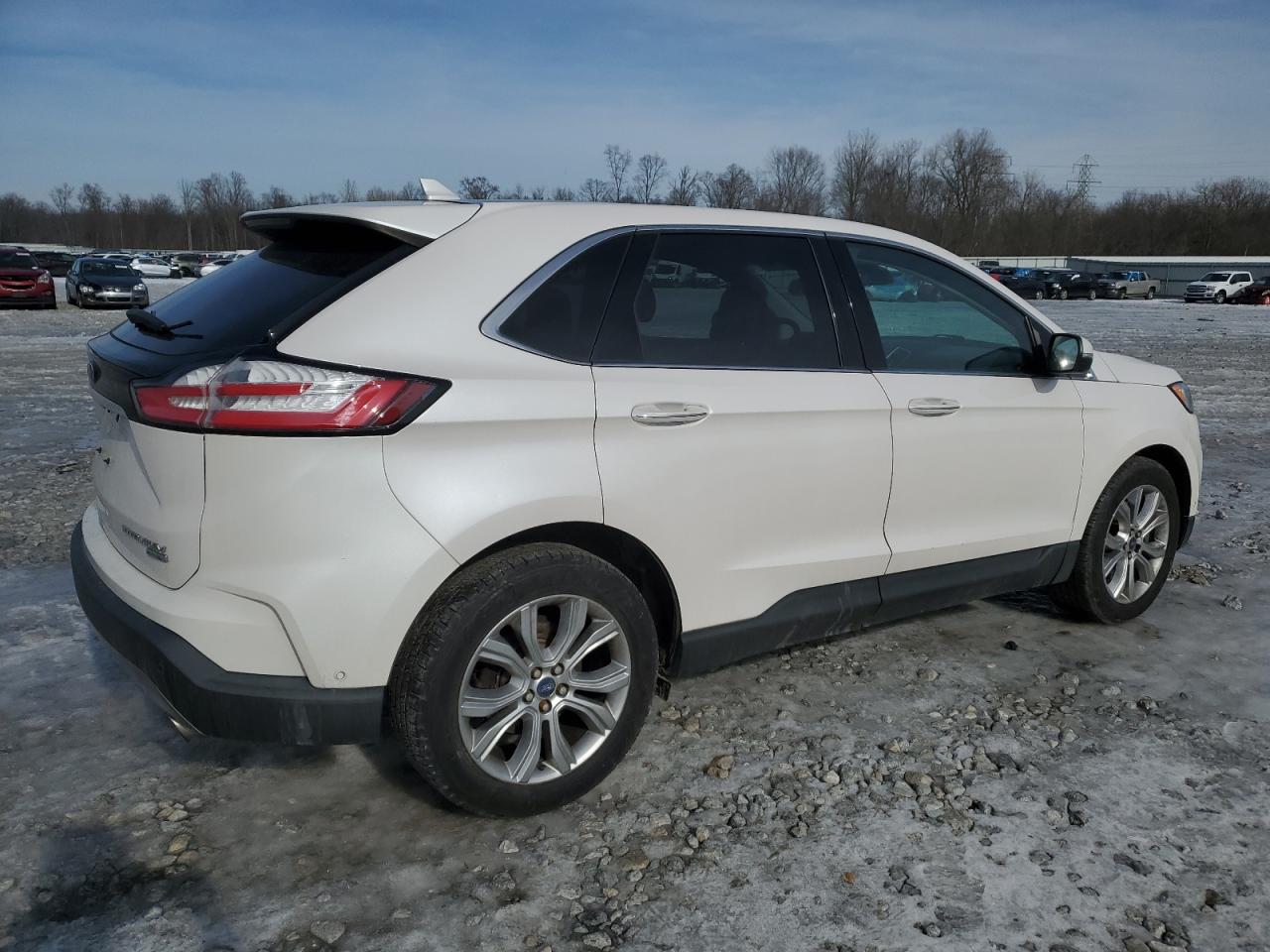 2019 Ford Edge - Image 3