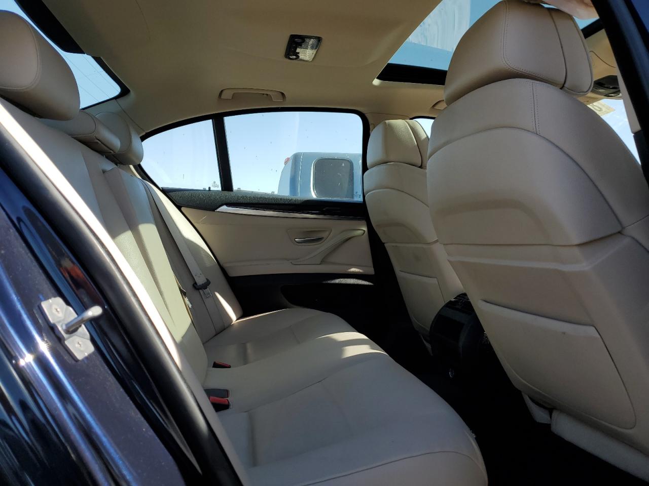 2011 BMW 5er - Image 10