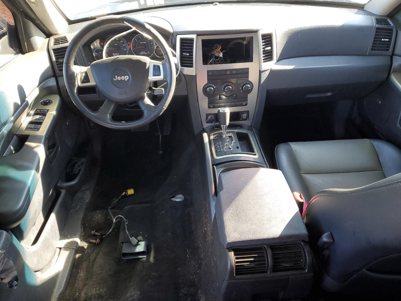 2008 Jeep Grand Cherokee - Image 8