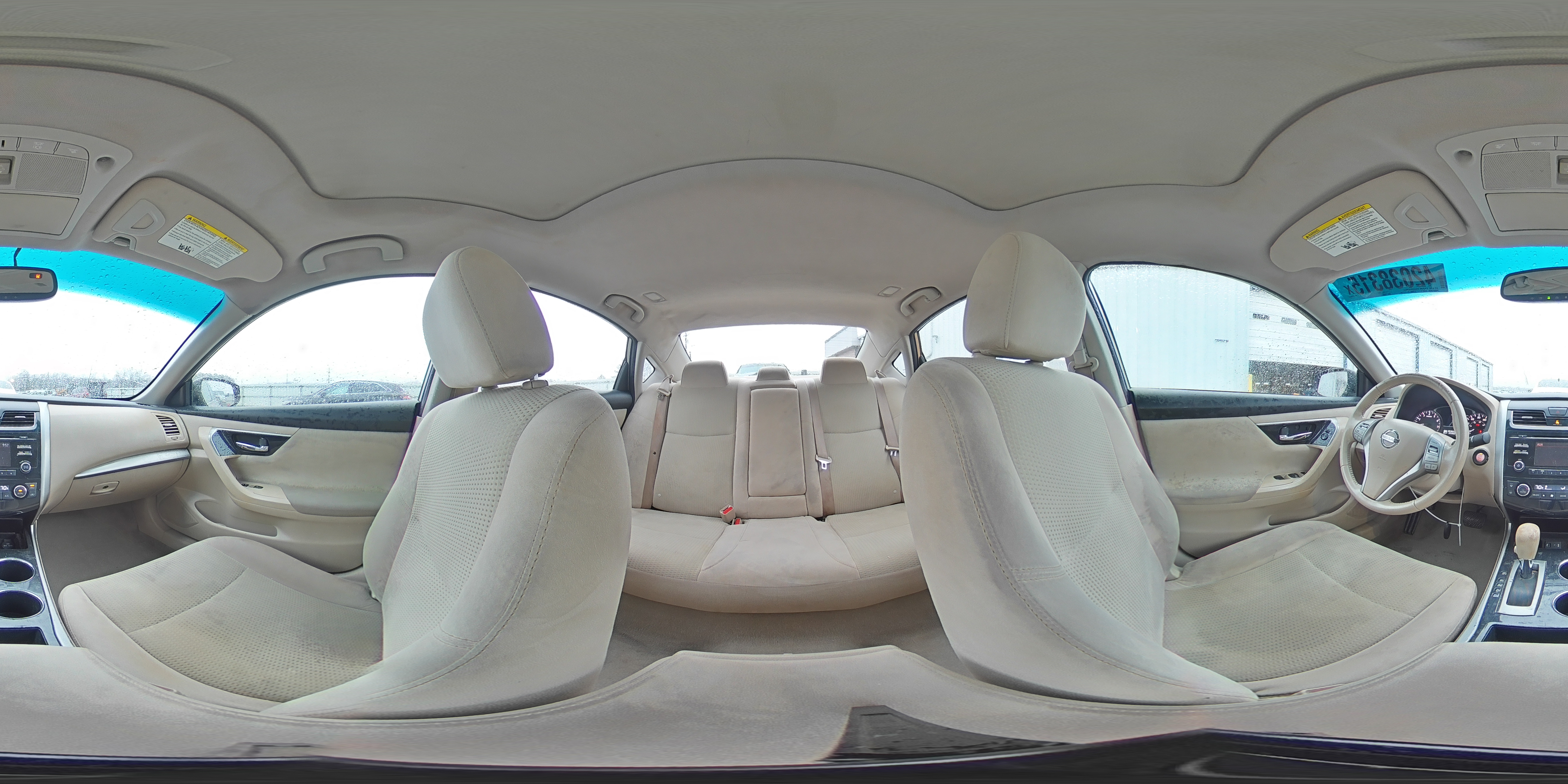 2014 Nissan Altima - Image 14