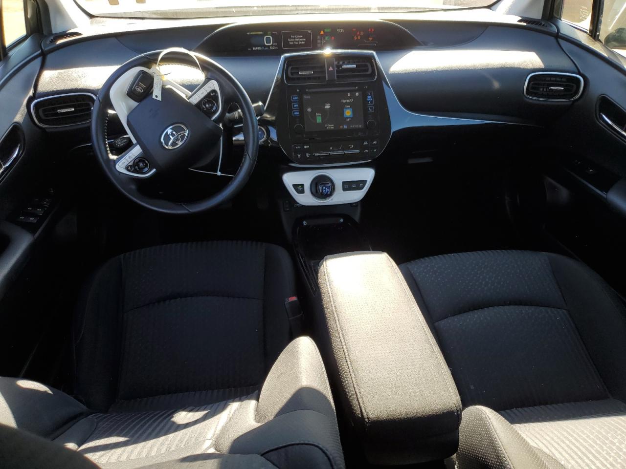 2017 Toyota Prius - Image 8