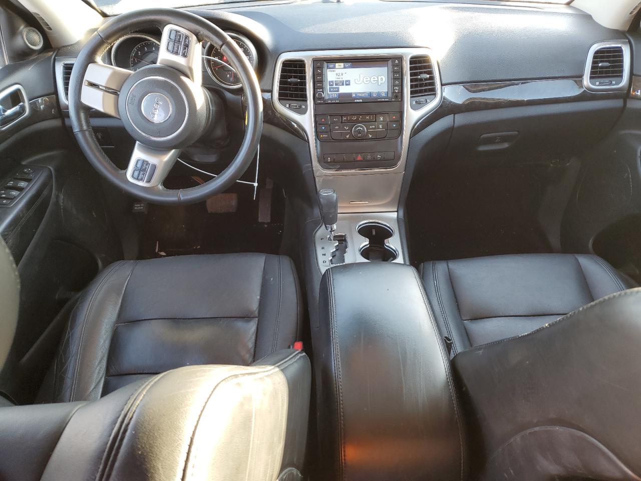 2011 Jeep Grand Cherokee - Image 8
