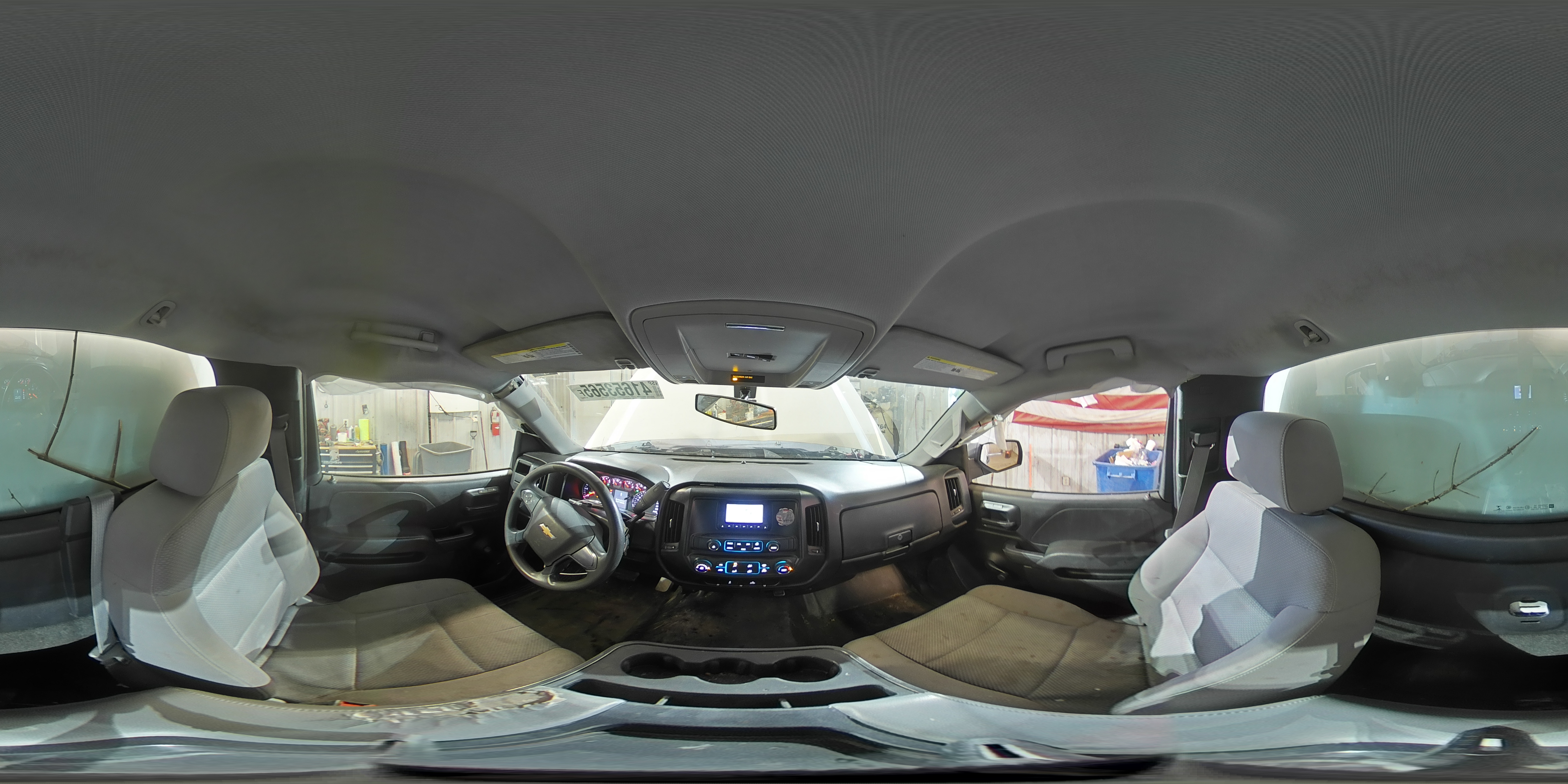 2014 Chevrolet Silverado - Image 13