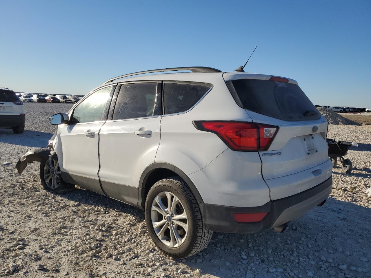 2019 Ford Escape - Image 2