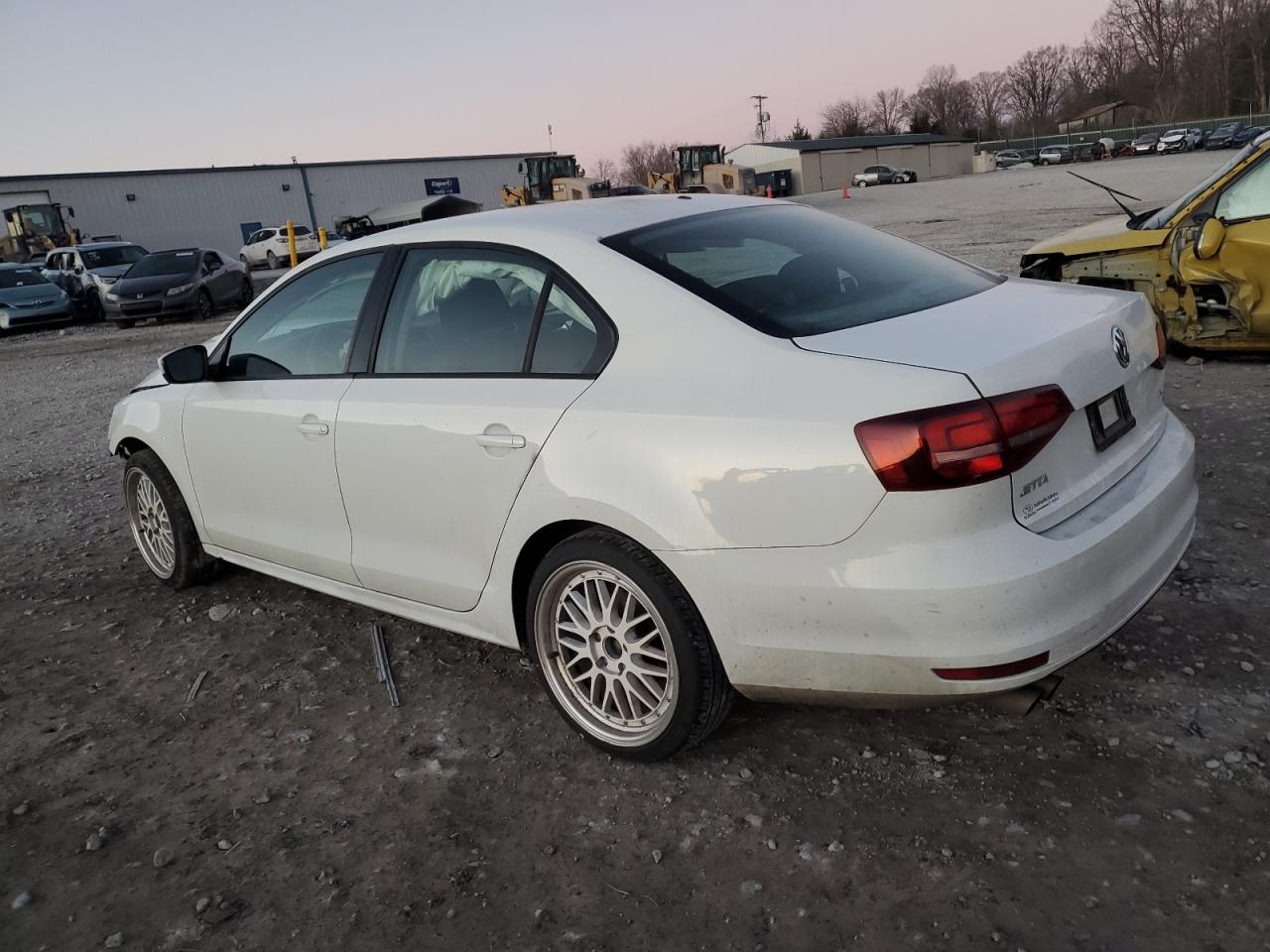 2018 Volkswagen Jetta - Image 2