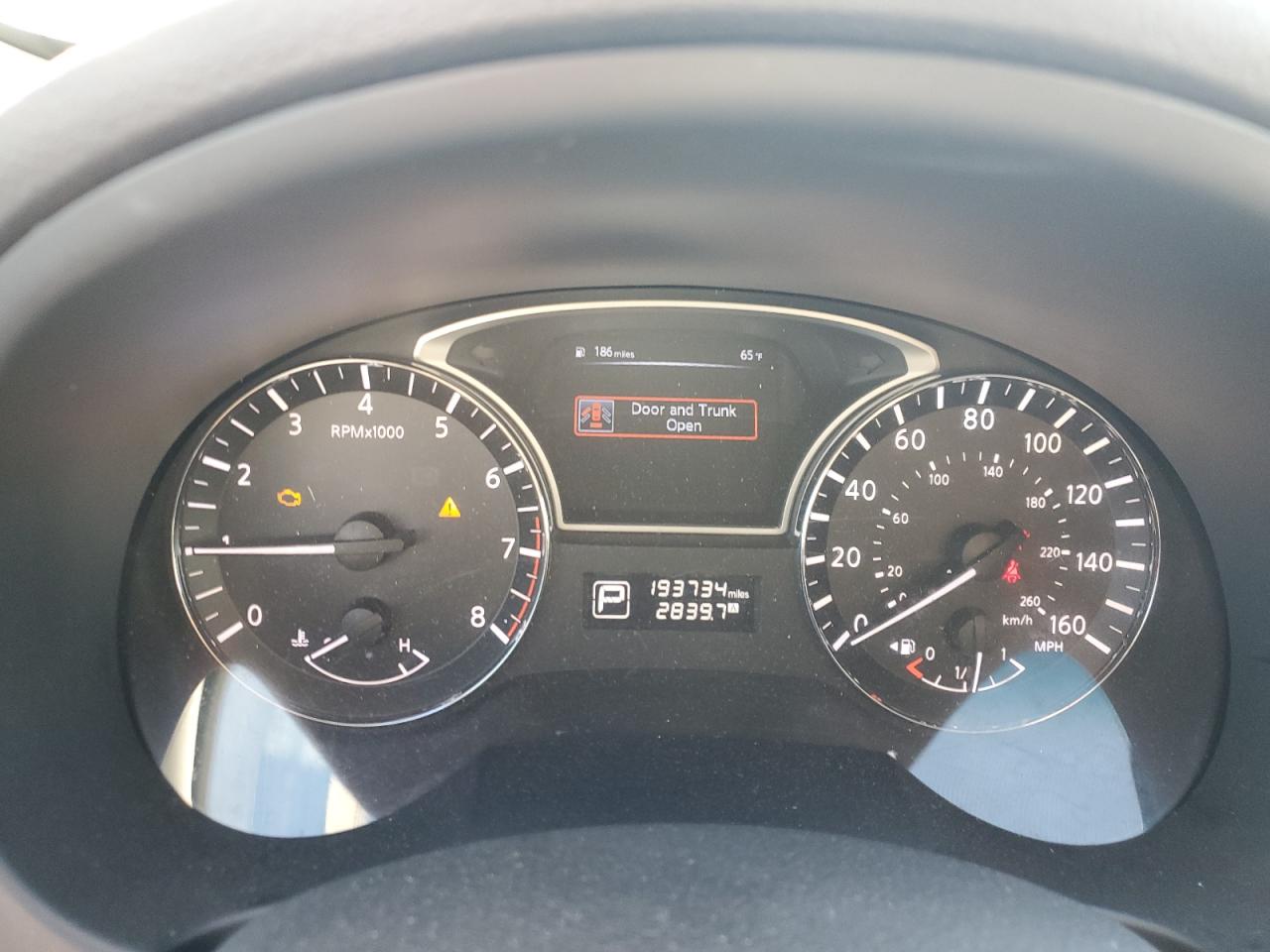 2014 Nissan Altima - Image 9