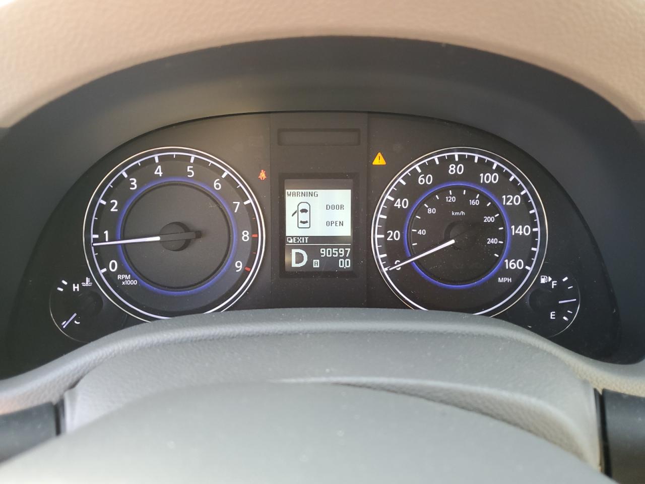 2012 Infiniti G - Image 9