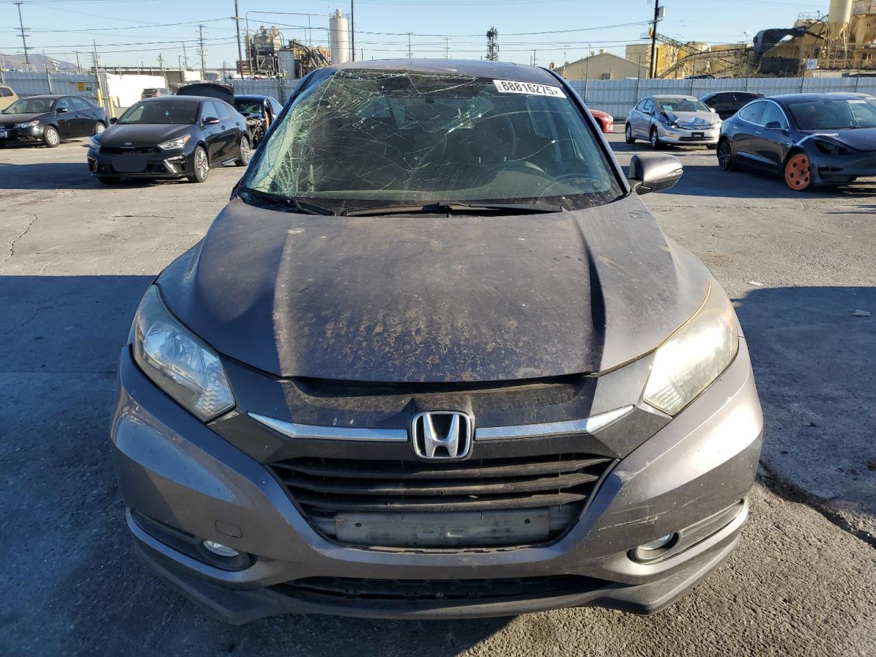 VIN 3CZRU5H57JM714242 2018 HONDA HR-V no.5