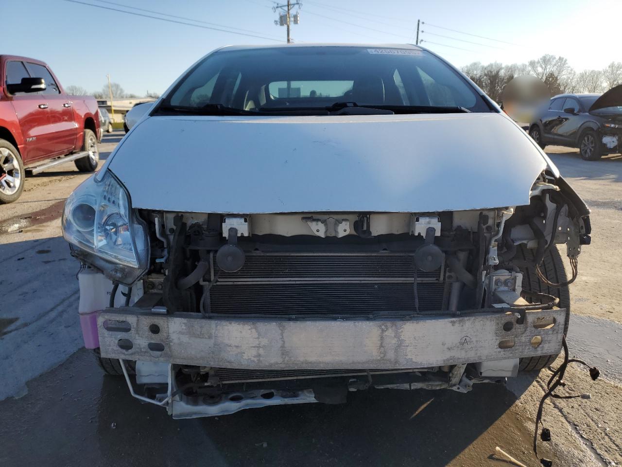 2013 Toyota Prius - Image 5