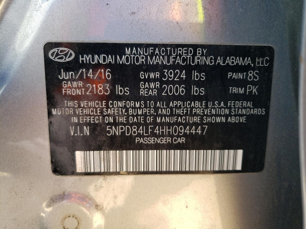 2017 Hyundai Elantra - Image 12