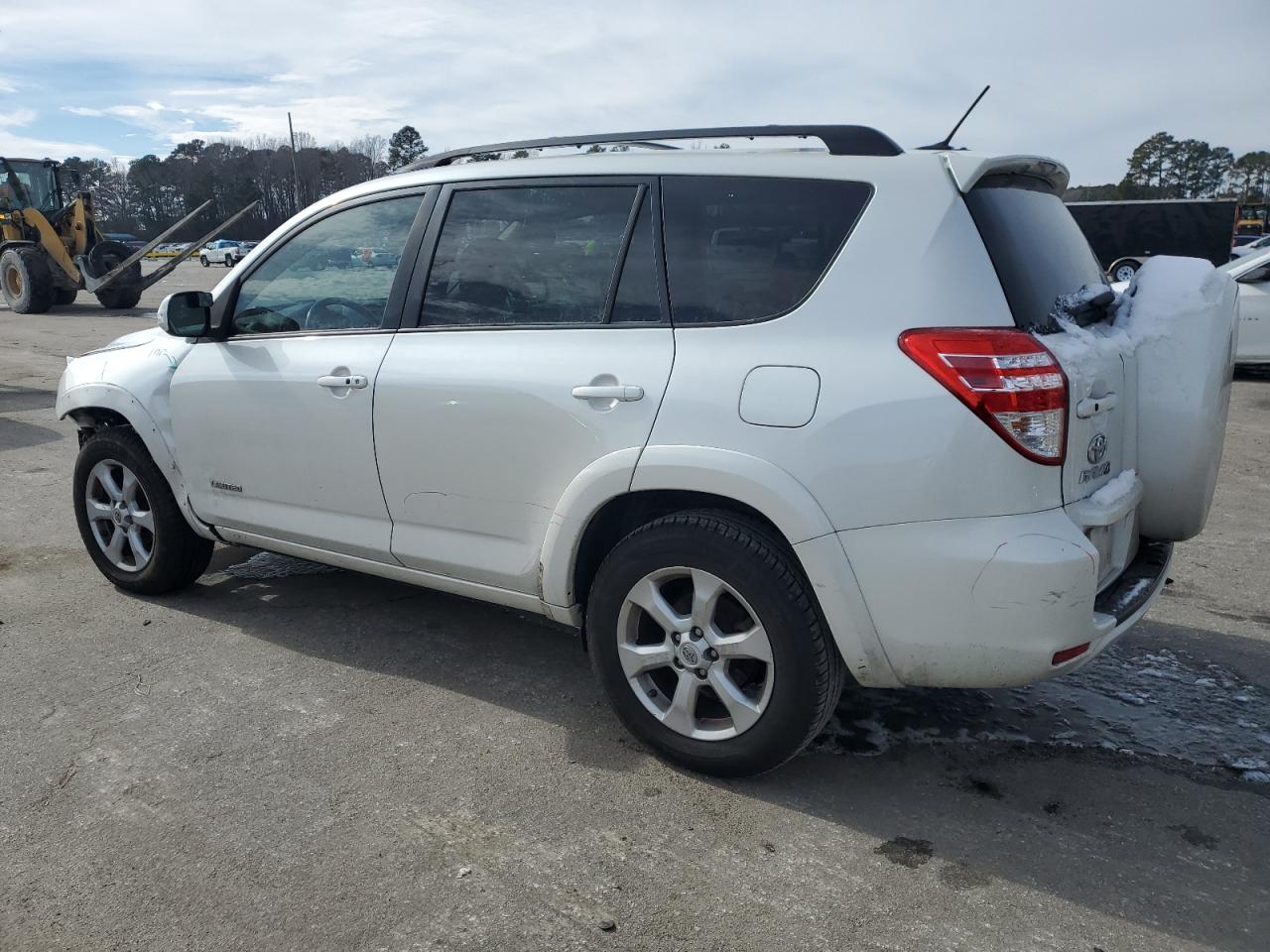 2011 Toyota RAV 4 - Image 2
