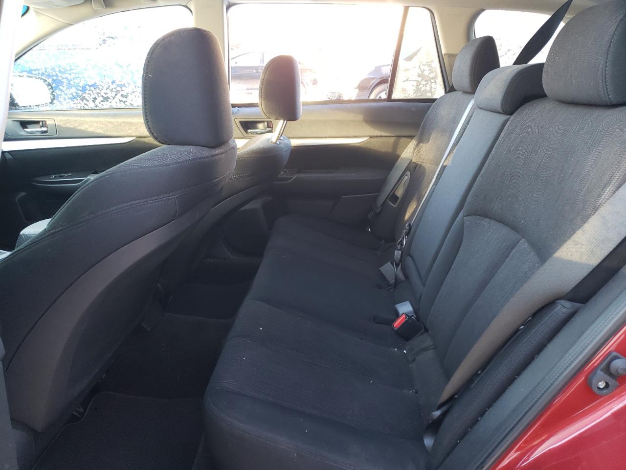 2014 Subaru Outback - Image 11