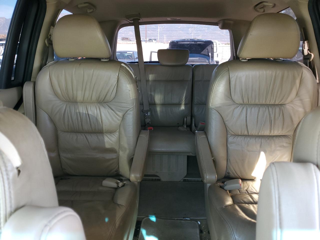 2009 Honda Odyssey - Image 10
