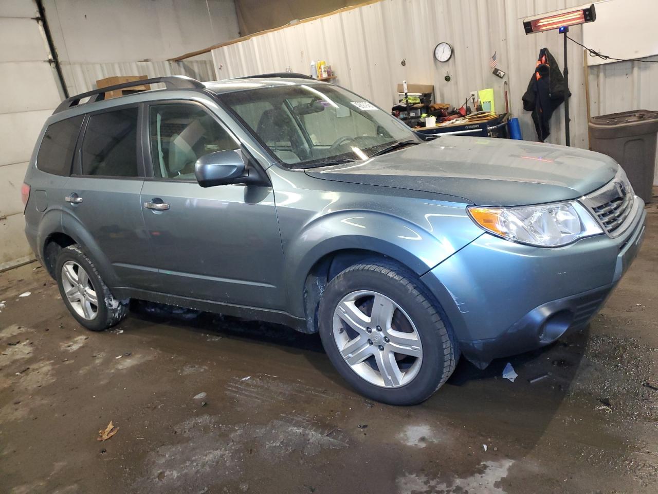 2010 Subaru Forester - Image 4