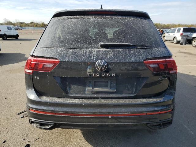  VOLKSWAGEN TIGUAN 2022 Czarny