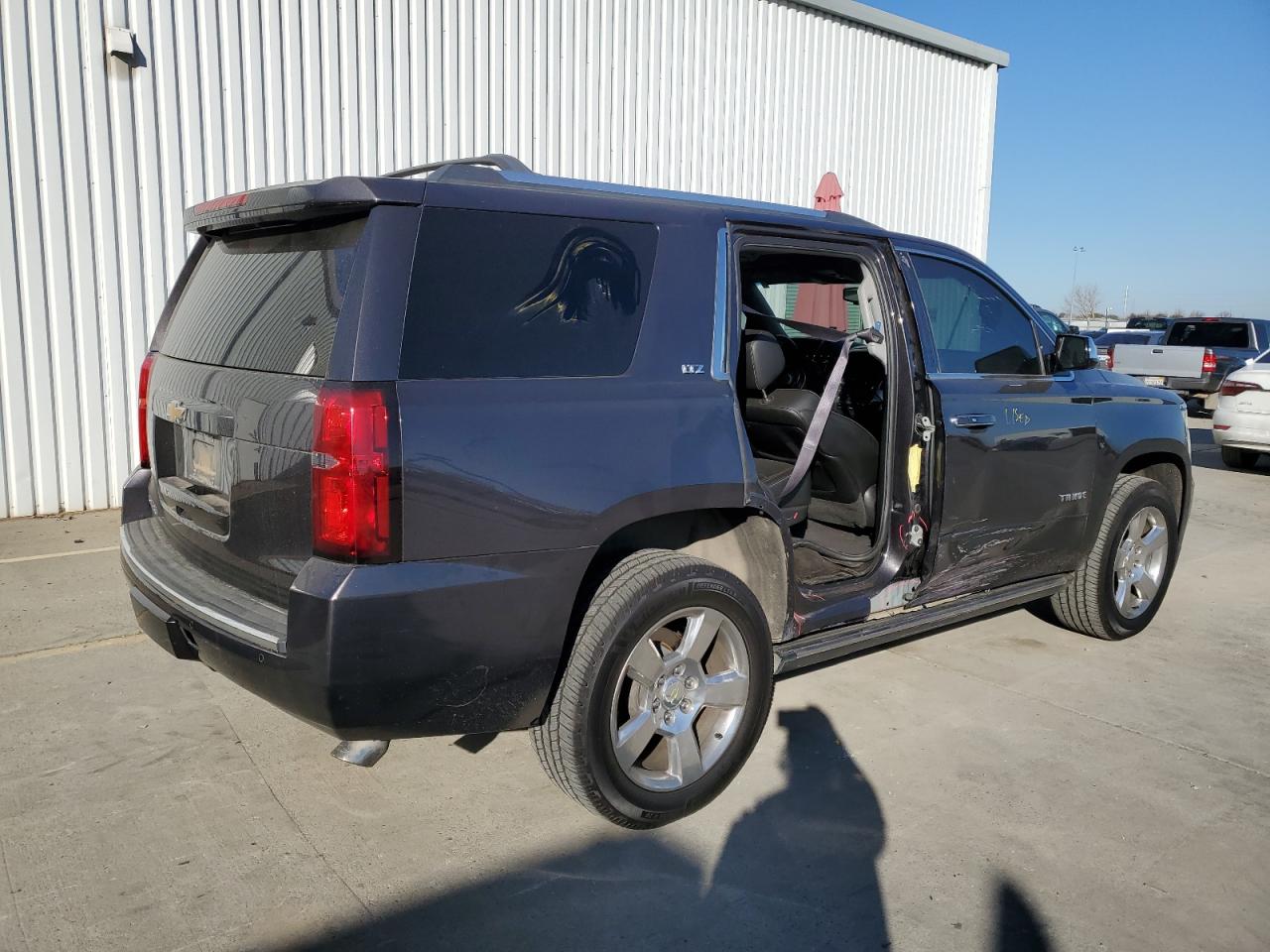 2015 Chevrolet Tahoe - Image 3
