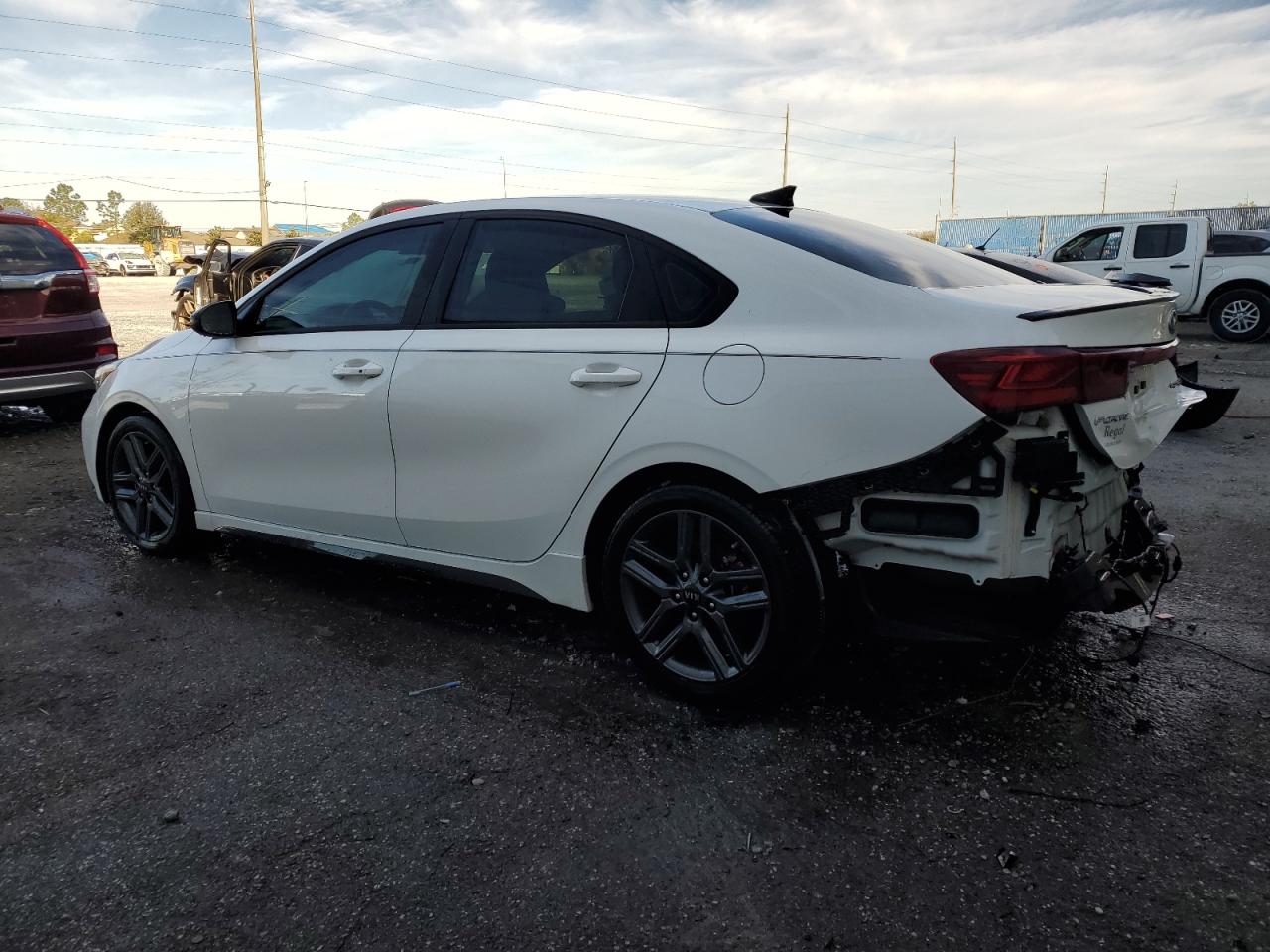 2021 Kia Forte - Image 2