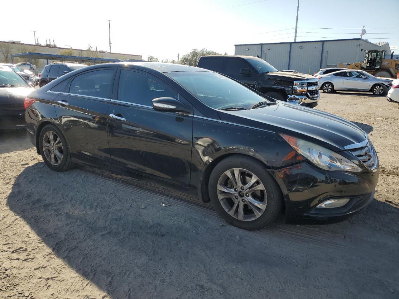 2011 Hyundai Sonata - Image 4