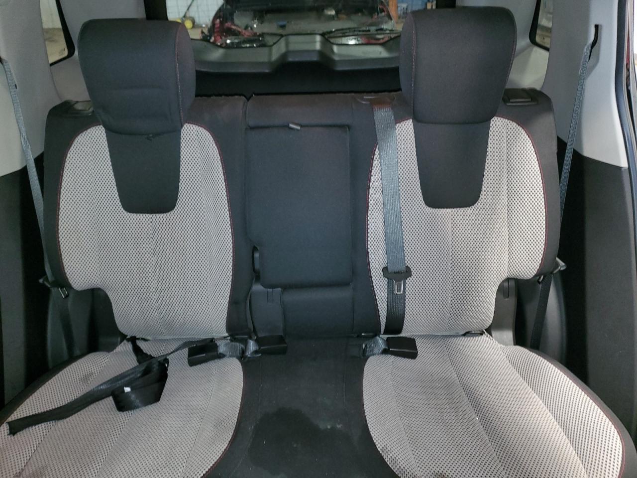 2011 GMC Terrain - Image 10