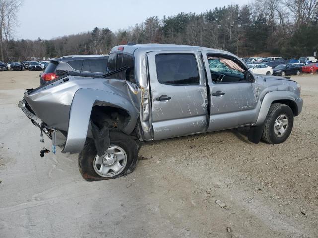  TOYOTA TACOMA 2014 Серебристый