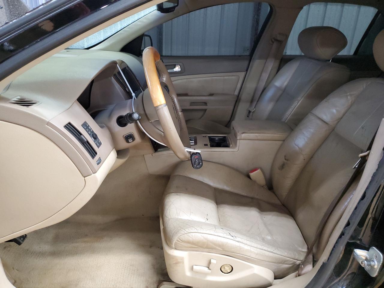 2005 Cadillac STS - Image 7