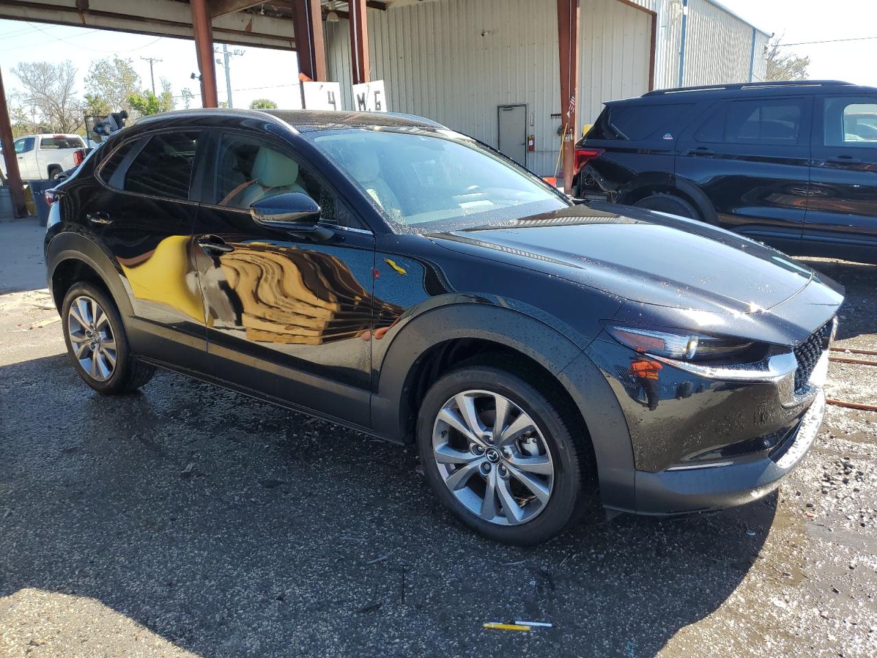 2023 Mazda CX-30 - Image 4