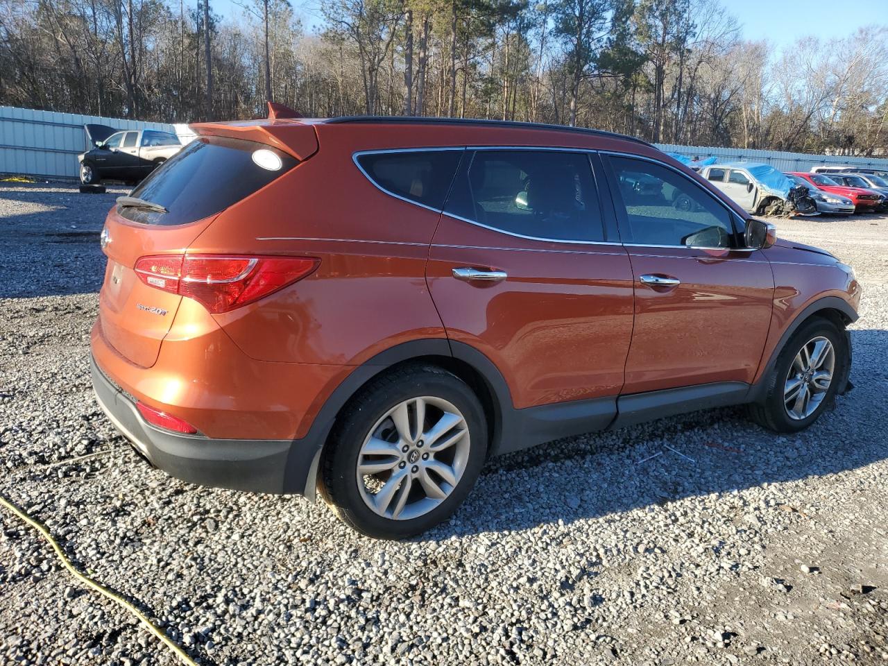 2014 Hyundai Santa Fe - Image 3