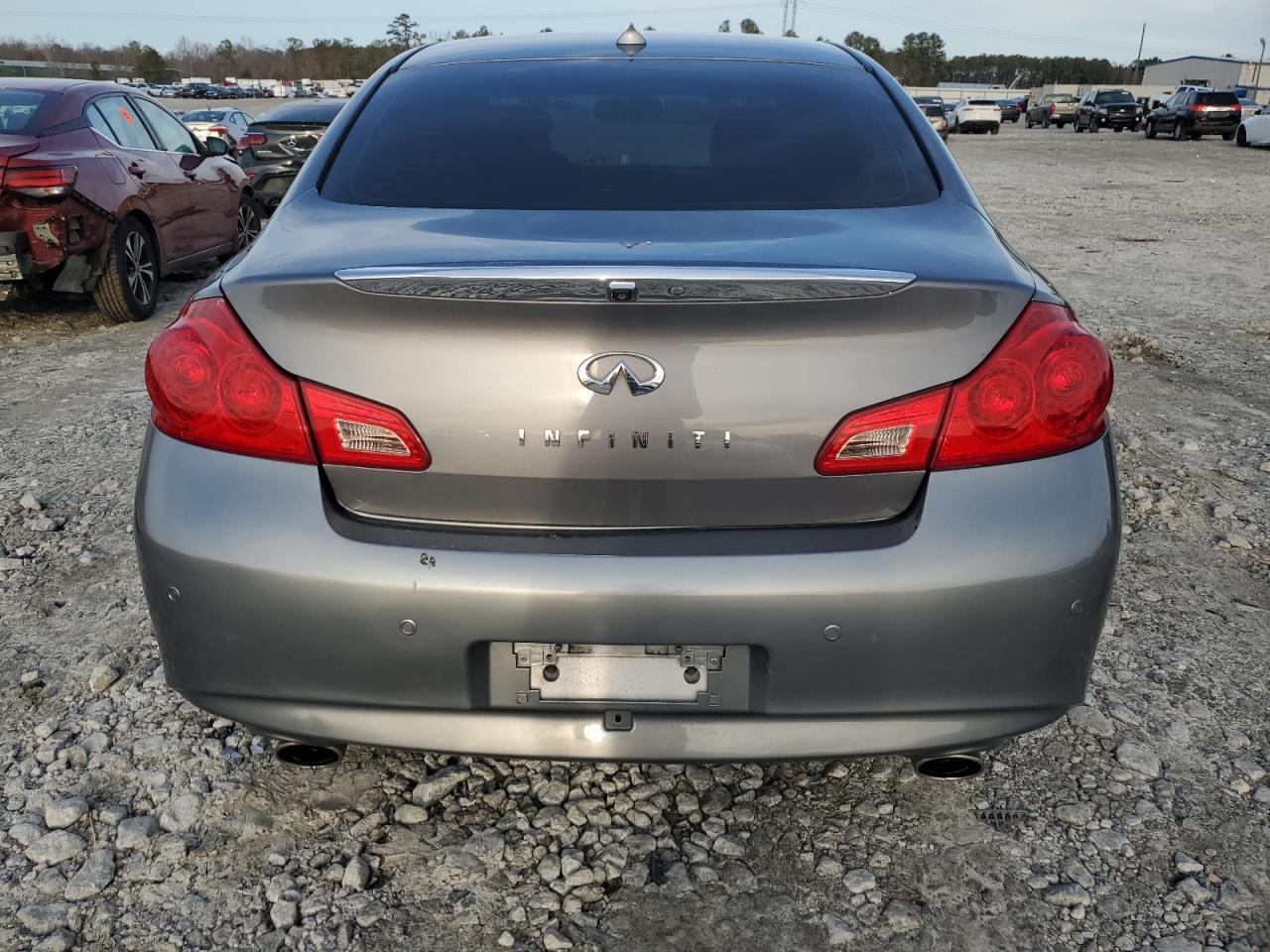2011 Infiniti G - Image 6