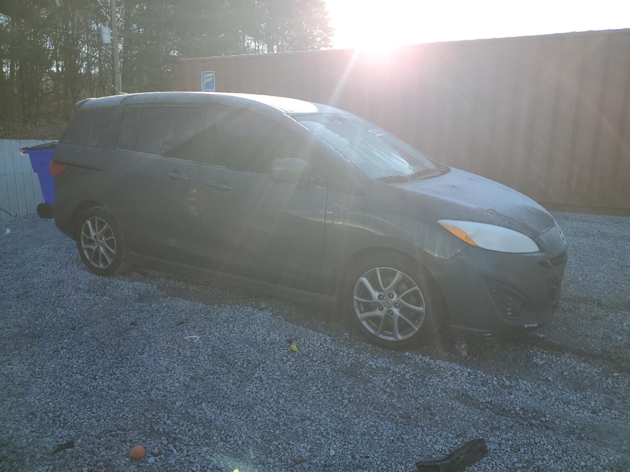 2012 Mazda 5 - Image 4