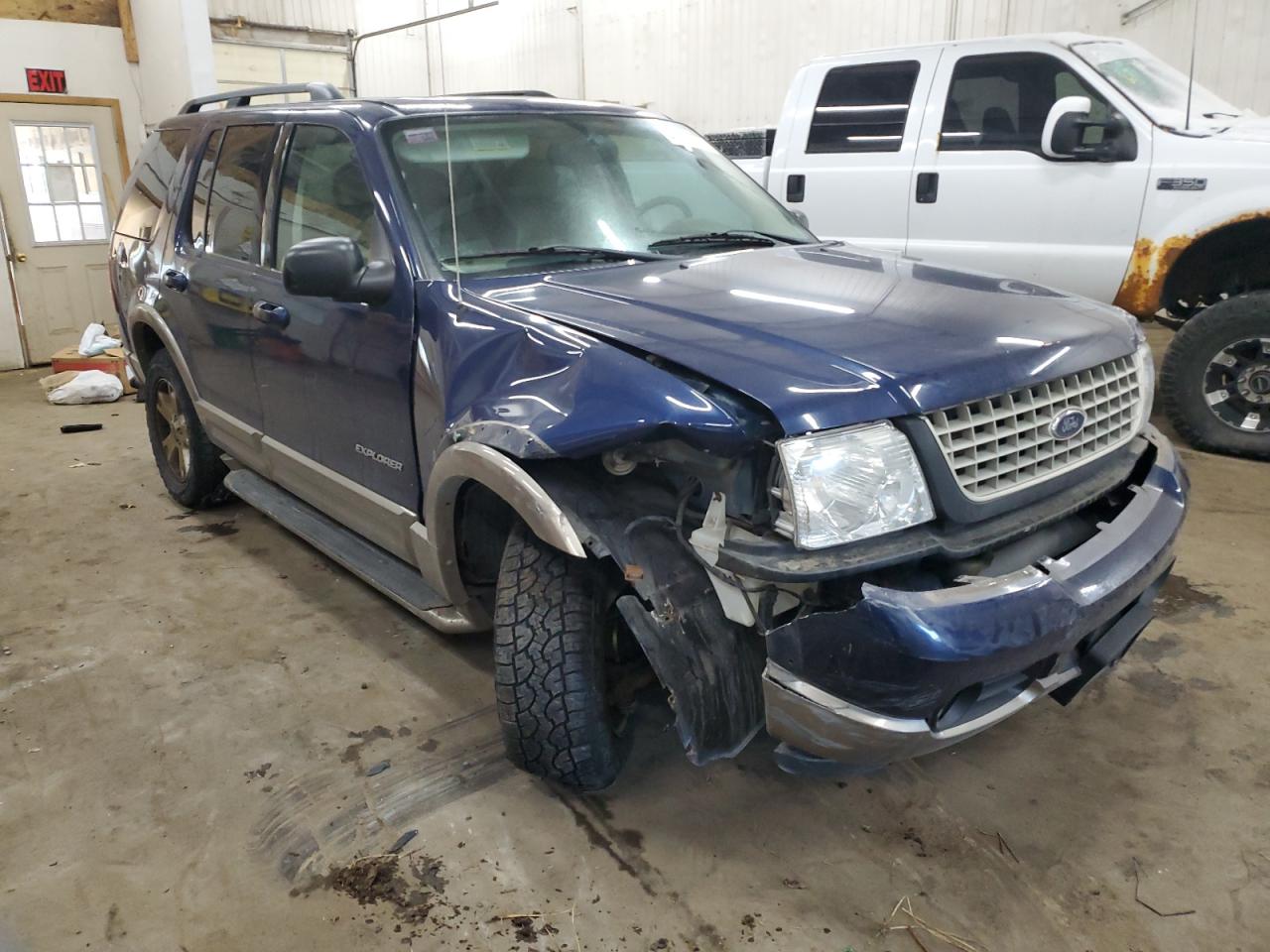 2004 Ford Explorer - Image 4