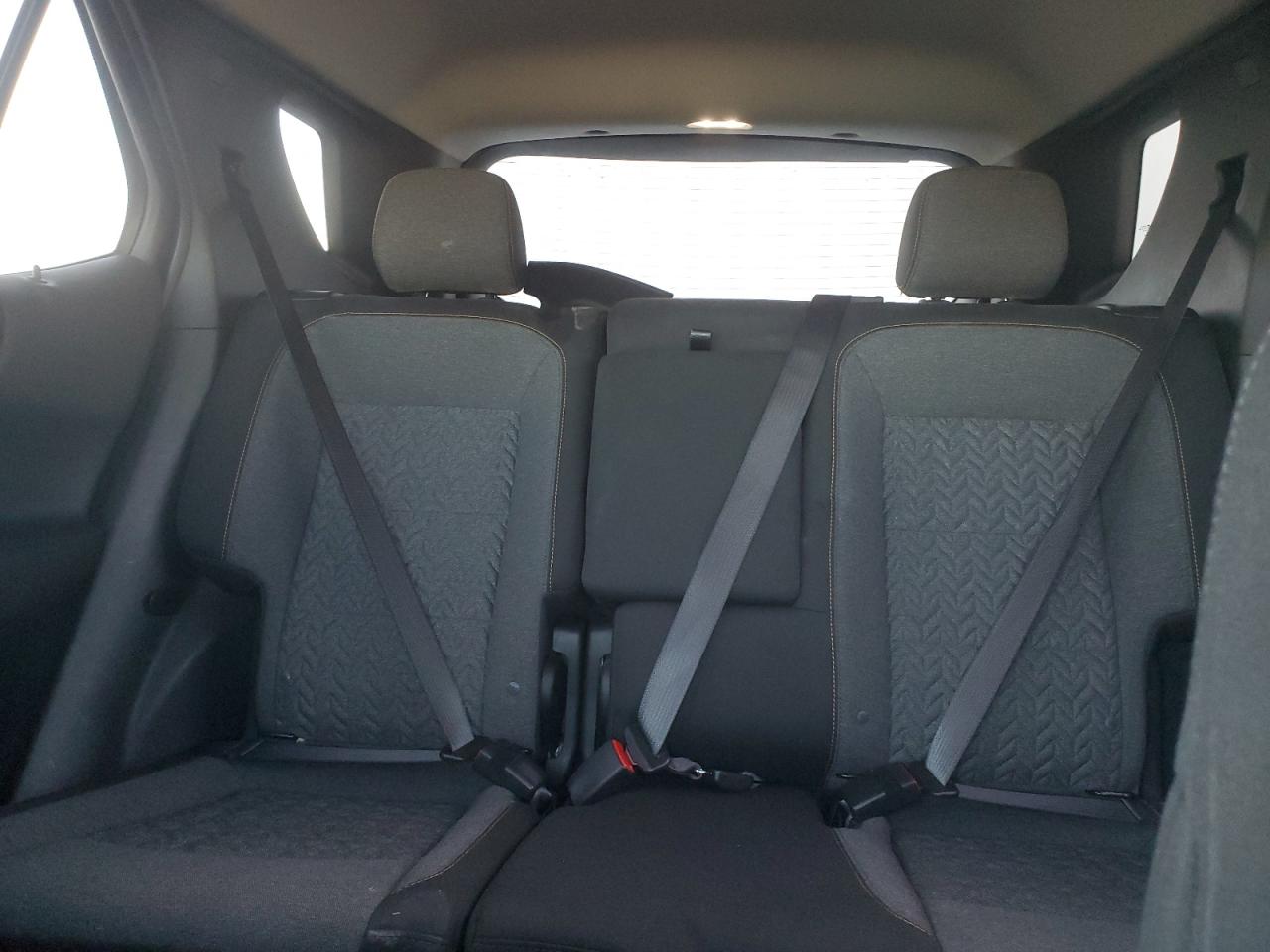 2023 Chevrolet Equinox - Image 10