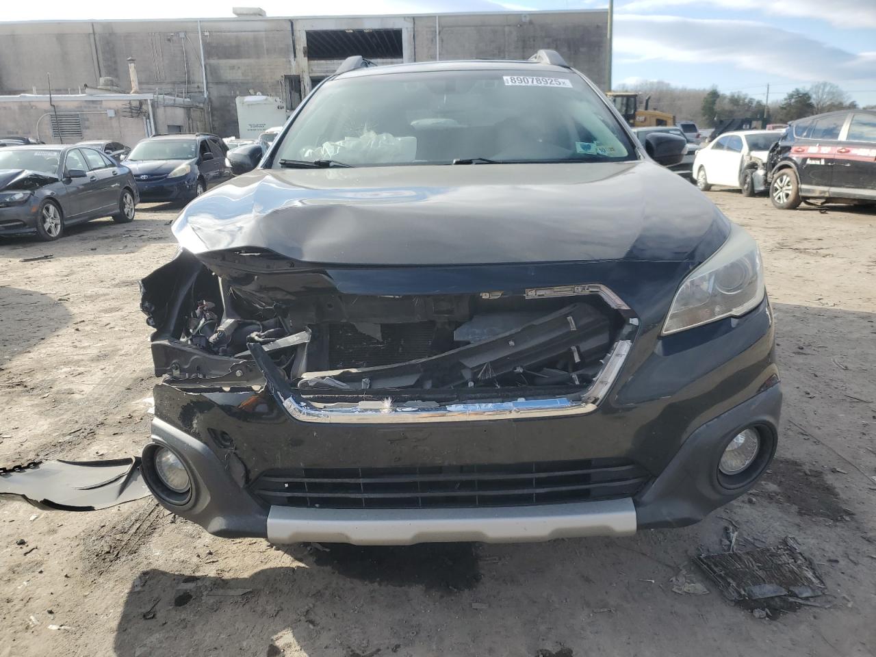 2017 Subaru Outback - Image 5