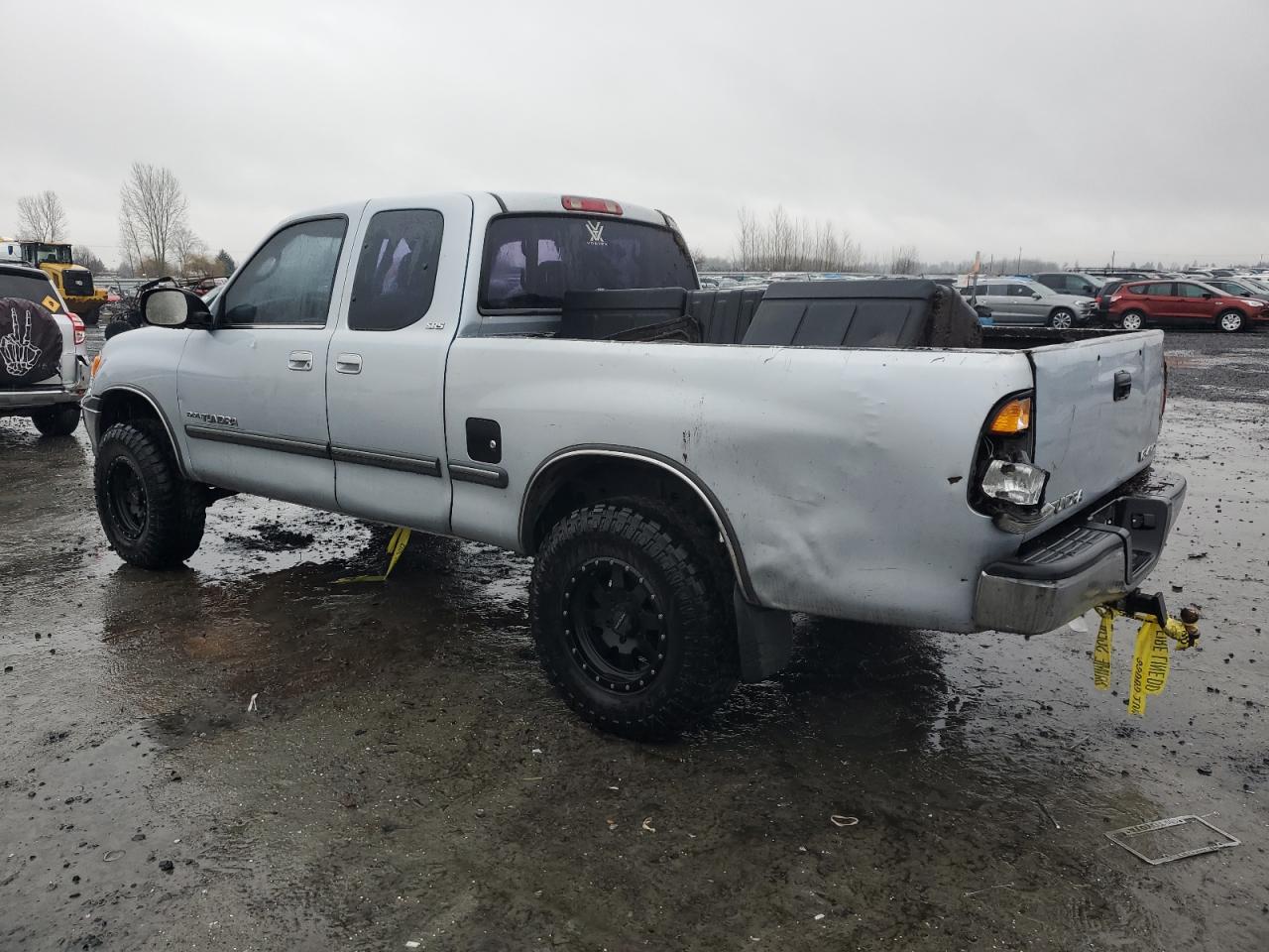 2000 Toyota Tundra - Image 2