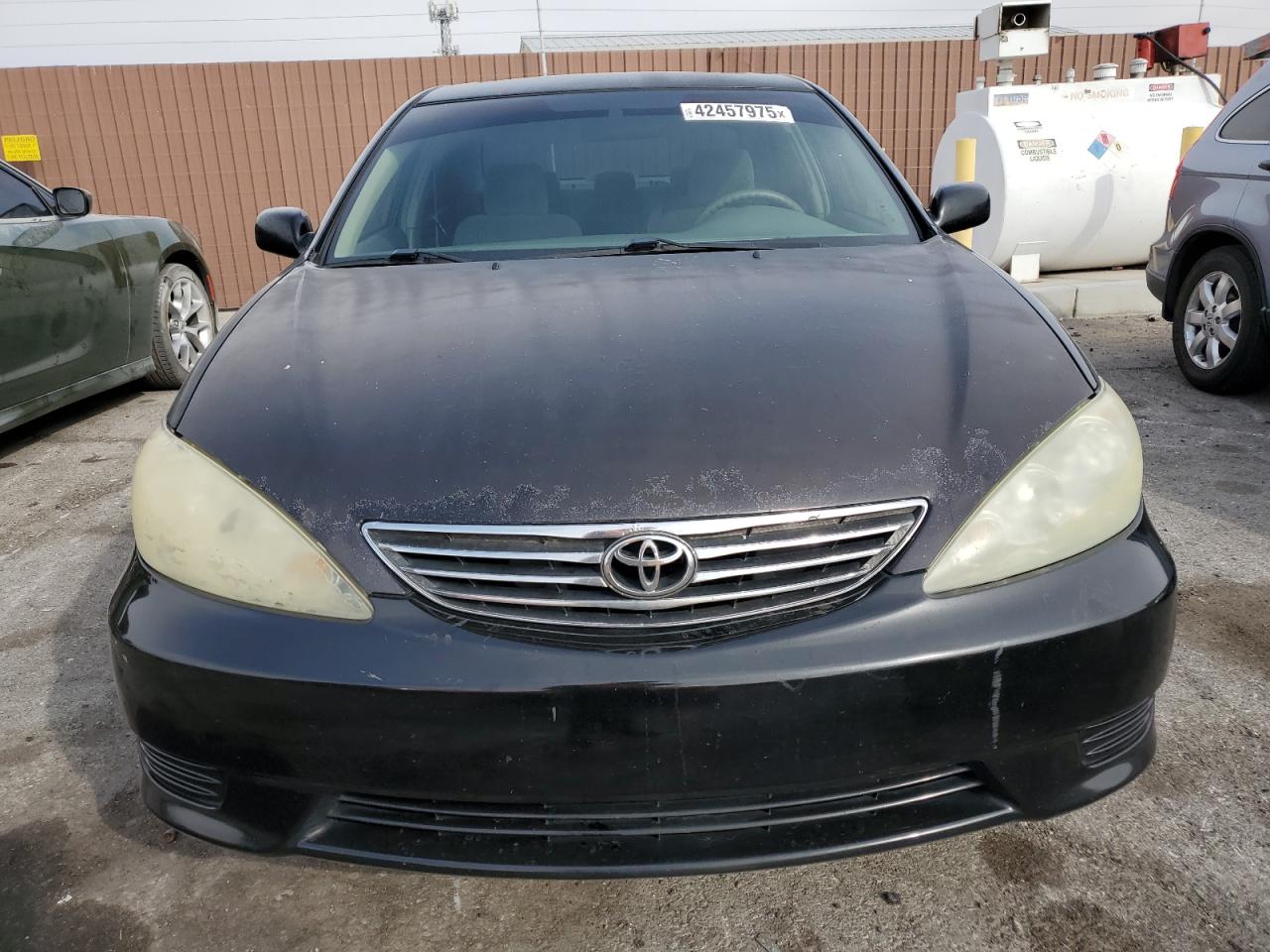 2006 Toyota Camry - Image 5