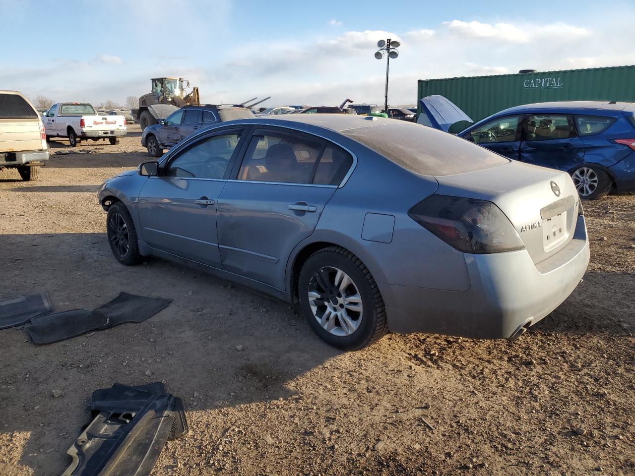 2010 Nissan Altima - Image 2