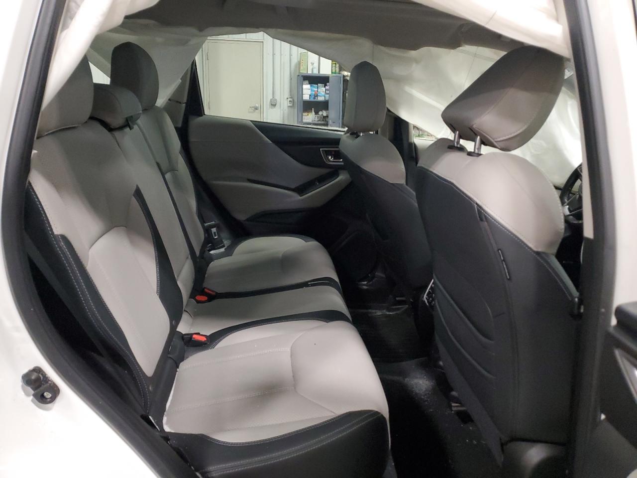 2019 Subaru Forester - Image 10